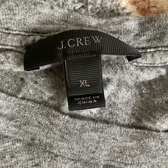 I. crew heather grey tshirt COUP DE FOUDRE size xl - Picture 2 of 3